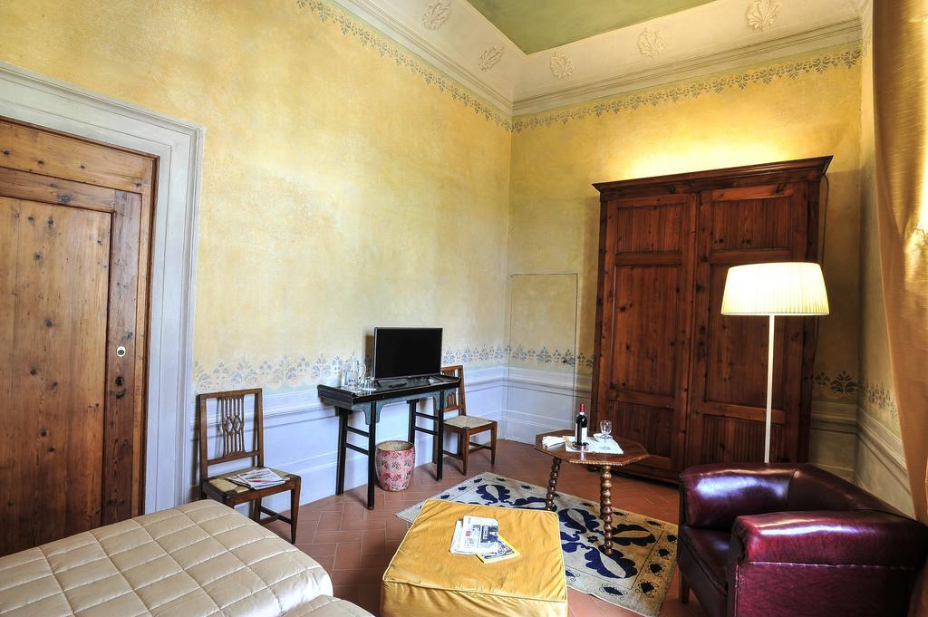Torre Dei Lari Residenza D'Epoca Bed & Breakfast Florenţa Cameră foto