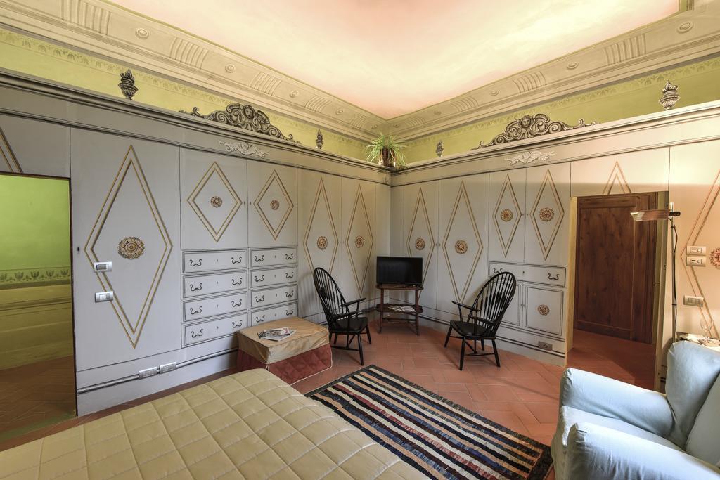 Torre Dei Lari Residenza D'Epoca Bed & Breakfast Florenţa Cameră foto